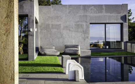 Easy outdoor and indoor living 